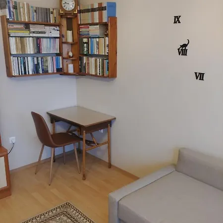 Vella Apartman
